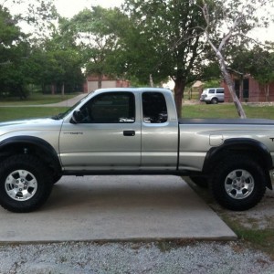 Took the shell off and put a tonneau on for a while.