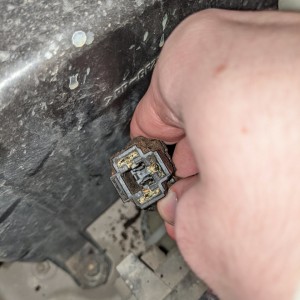Headlight conector (front)