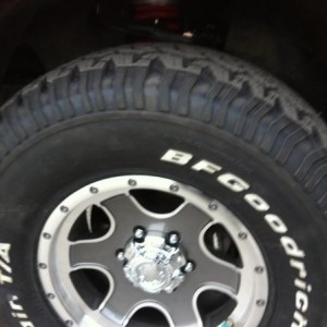 Toytec Lift, New BFG AT 285/75/r16 tires and ultra wheels