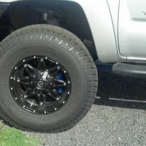 33" Toyo A/T Fuel Hostages