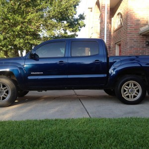 Truck_with_bronze_SCS_rims_edited-1