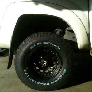 Finally got my rims and tires rebel racing matte black outlaw II ON 265/75/