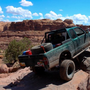 Cliffhanger-83