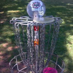 Playing disc golf in birmingham al at george ward disc golf course Countryb