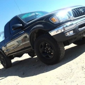 Painted my rims today my stocks are now black..