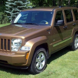 For Crack Eat you heart out. Sister in laws Jeep Liberty. Detailed it for h