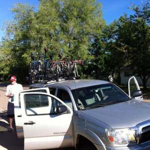 5 bikes, 5 cyclists