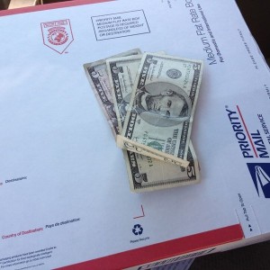Found this as I walked in to ship out Madjik_Man's lights. SCORE!! :wo