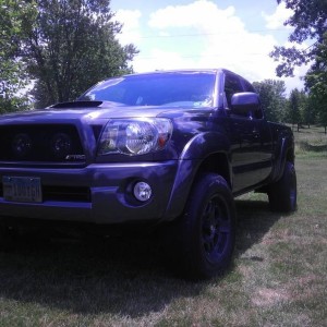 09 Tacoma