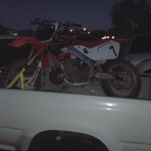 Just picked up a Honda CR 250 I'm so bro LOL