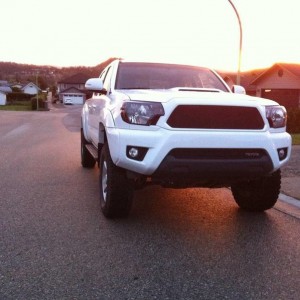 3'' readylift spacer lift and 1'' block in the rear