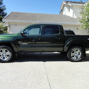 2012 TRD Sport, Green