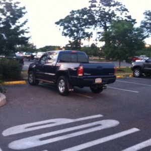 These people from PA need to learn how to park.