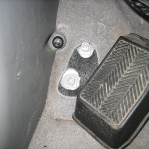 dead pedal removal