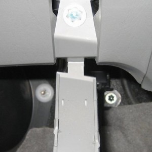 lower right bolt