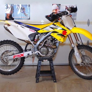 RMZ 250