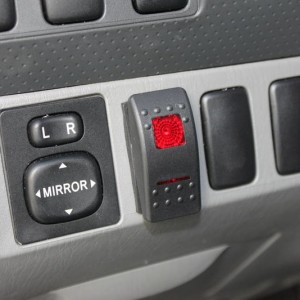 Rocker switch for winch "in and out"
