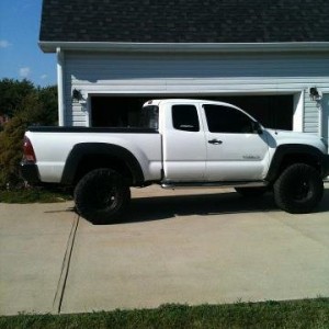 06 tacoma