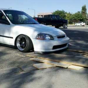Aaaaaand why the line of cars is so long. Waiting for the scrape-a-trons&#0