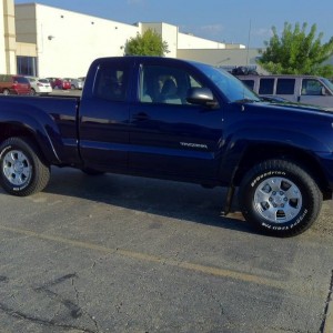 2012 NBM V6 4x4 Access Cab