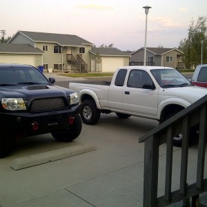 From earlier this evening... Homer's Truck meets MTgirl truck. :D