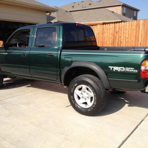 Green 2001 Tacoma Double Cab TRD Prerunner