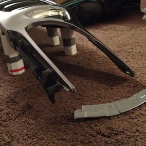 Is this grille fcked or can it be fixed? Plasti-welded maybe? :notsure: