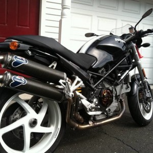 Ducati monster s2r 1000