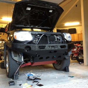 Test fit. Bit of a gap above each fender but it should decrease when I cran