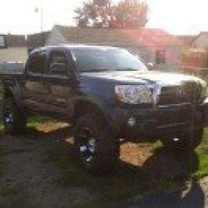 lifted tacoma
