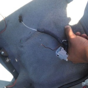 so pulled out my driver seat today. found this wire free hanging anyone kno