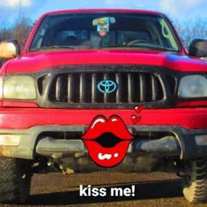 Kissy cuckoo