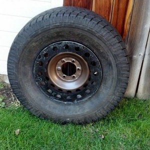 285/75r17 toyo at on fj steelie with rockring