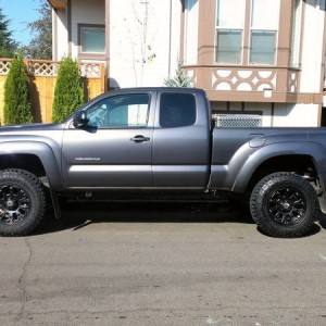 New_Wheels_XD_Misfit_17x9_with_duratracs