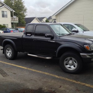 02 2.7L before lift and tires