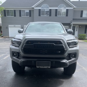 Toyota Pro Grill w/ Raptor Lights