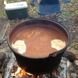 Boilin cider to make apple butter!