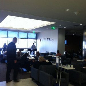 I heart airline lounges...
