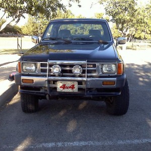 1986 Toyota 22re 4x4  FOR SALE