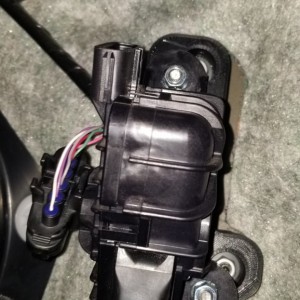 Offset Pedal Mounted