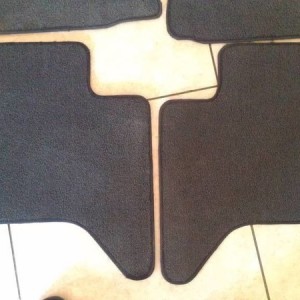 USED TRD Floor Mats