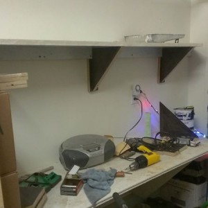Nuther shelf in teh works....