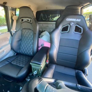 Corbeau Seats