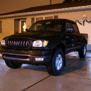 Just a slow shutter shot of my new 2003 DC TRD shorlty after I bought it