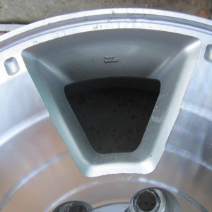 Rim_2_weight_scuff