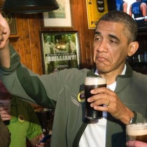 obama-drinking-guiness-thumbs-up