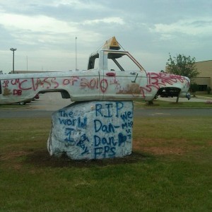 truck_on_rock_BHS