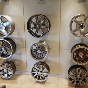 Pic for no reason at all. Just chilling at the dealership.