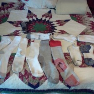 12 pairless socks. nice work, me. :o