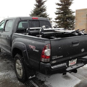 2013 with INNO bars & Thule ski rack